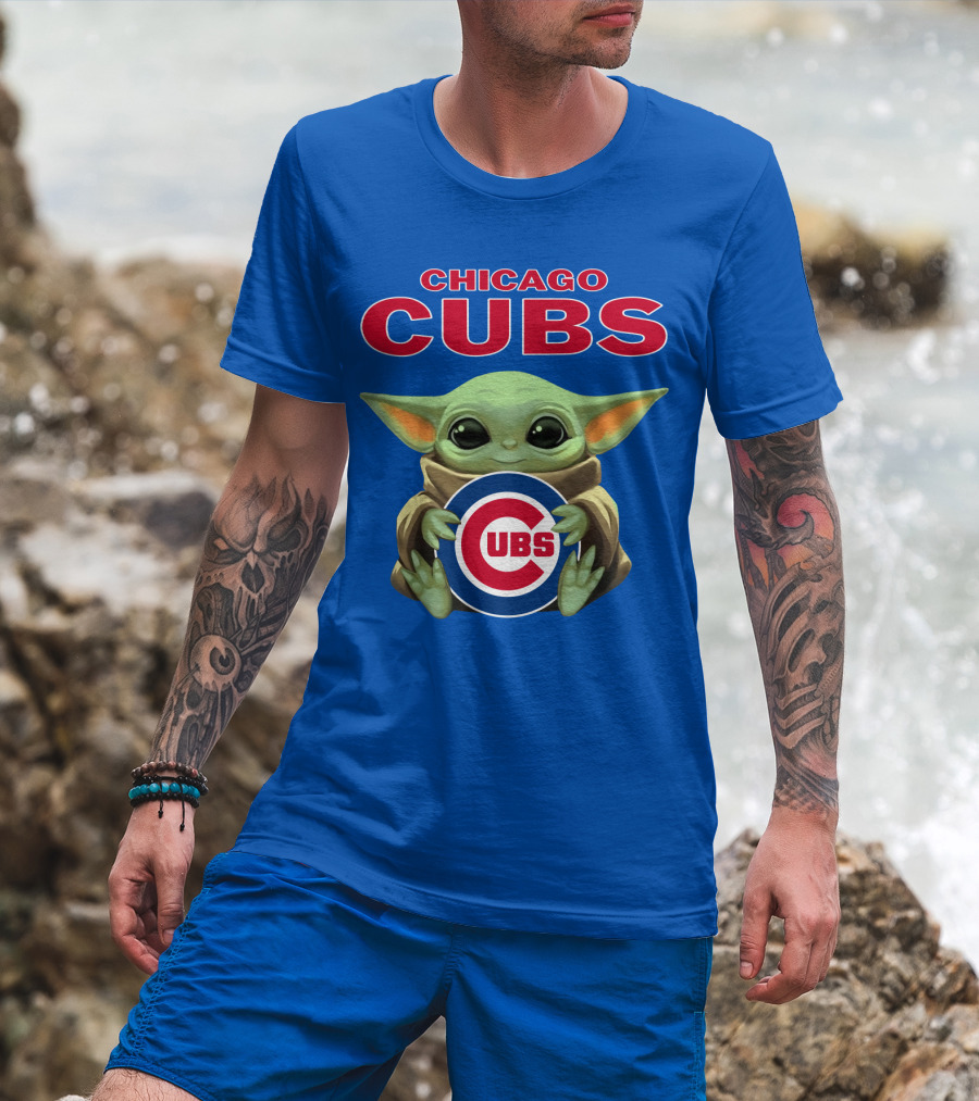 Chicago Cubs Baby Yoda Holding Cubs T-Shirt