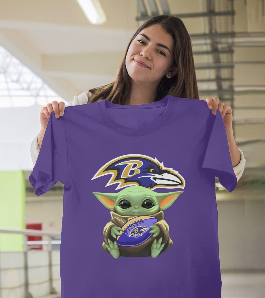 Baltimore Ravens Baby Yoda Football Fan T-Shirt