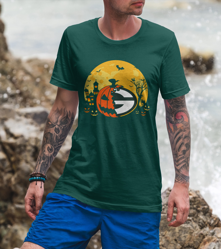 Halloween Green Bay Packers Pumpkin Moon Night Scene T-Shirt