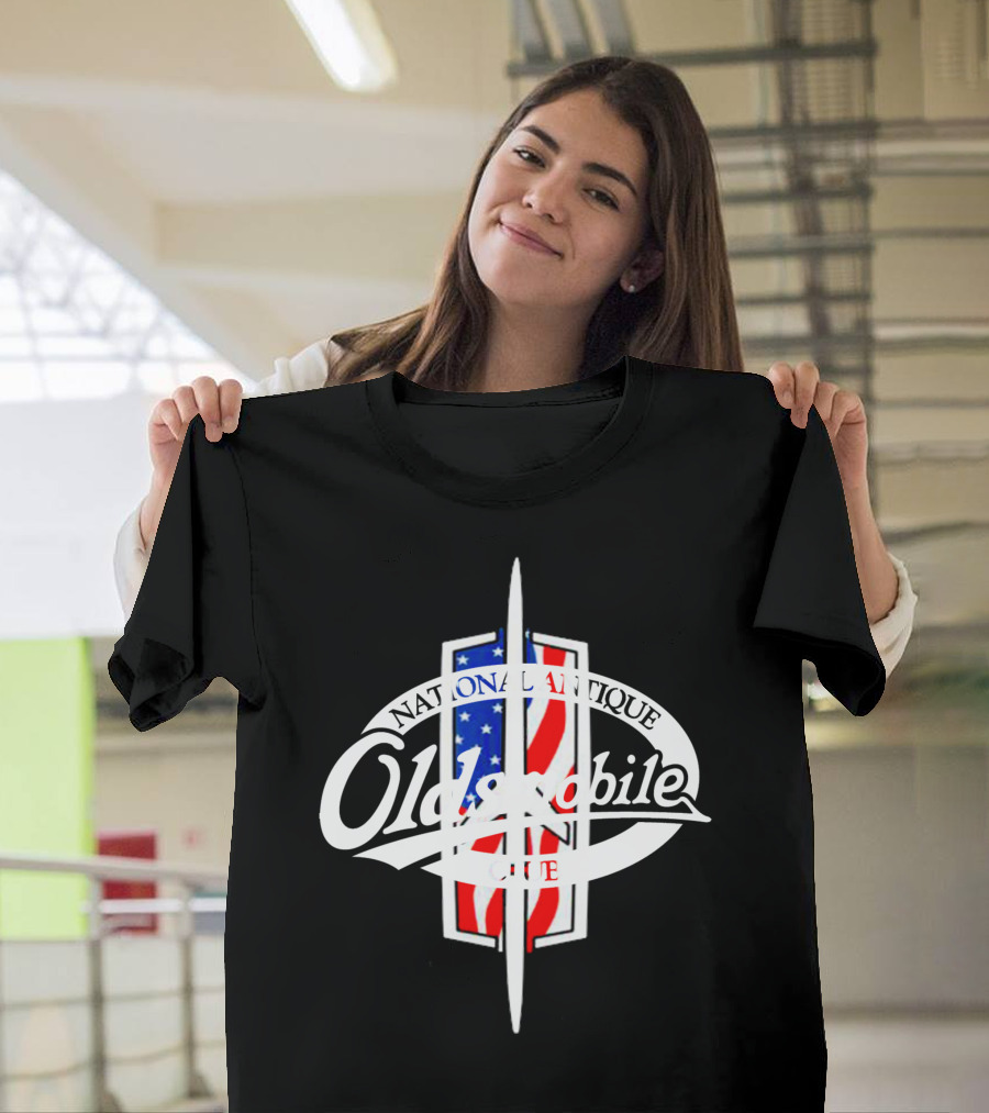 Oldsmobile National Antique Club American Flag T-Shirt