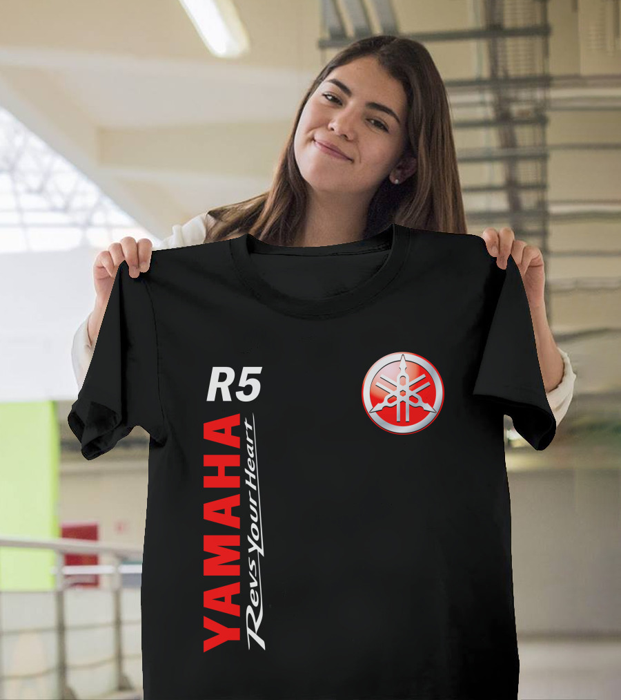 Yamaha R5 Revs Your Heart T-Shirt