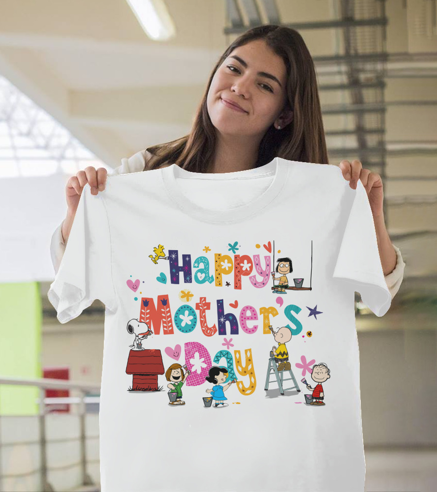 Happy Mother's Day Snoopy Peanuts Characters Painting T-Shirt