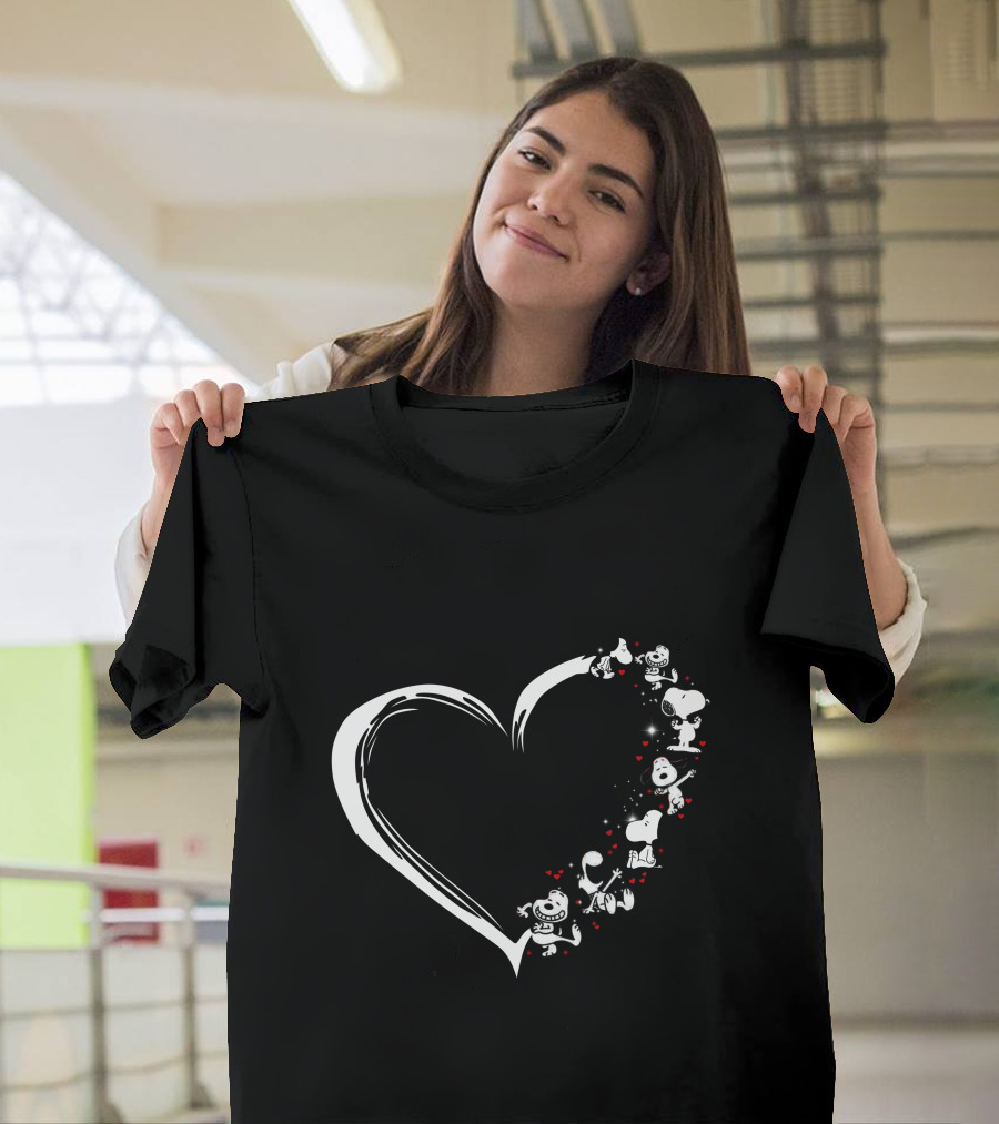 Heartsnop Peanuts Snoopy Heart Shape Love T-Shirt