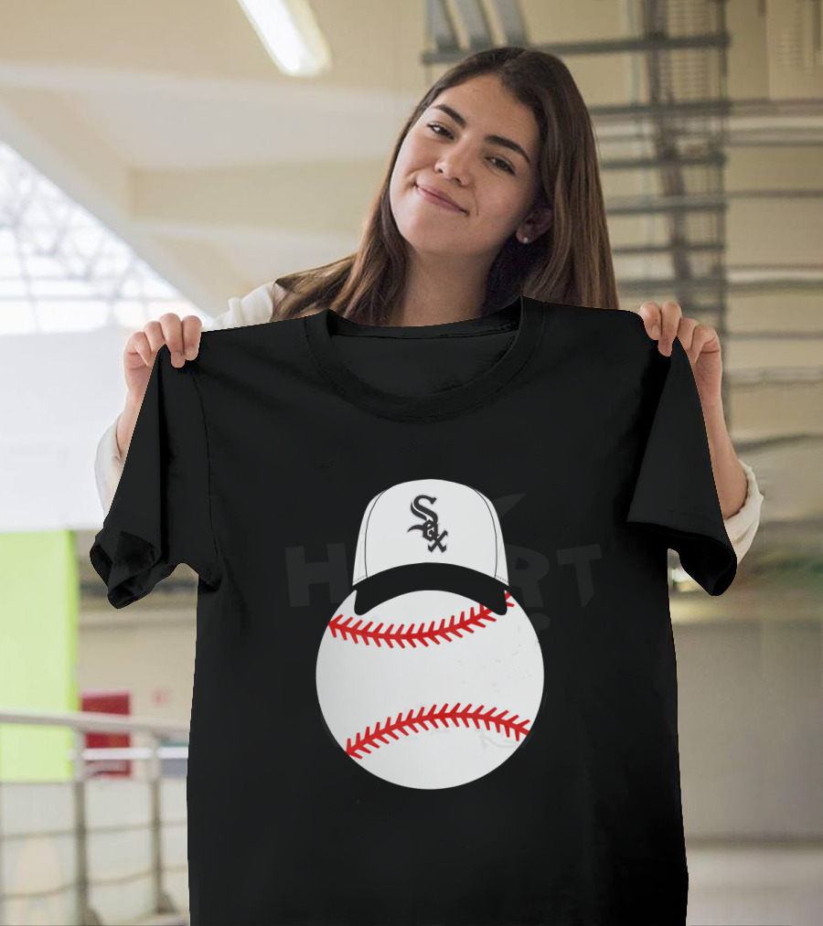Chicago White Sox Baseball Mickey Hat T-Shirt