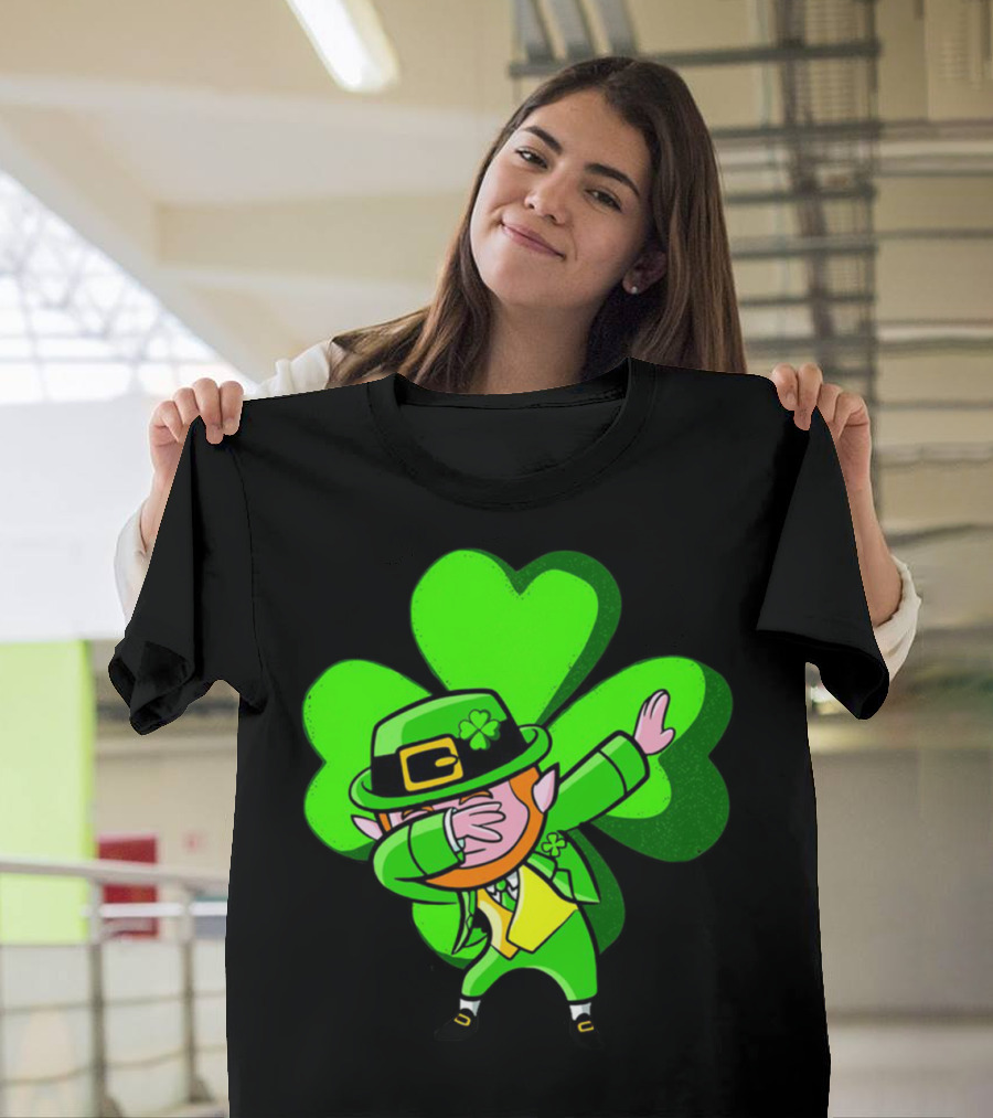 Leprechaun Dab Dance Shamrock St Patrick's Day Luck Ireland T-Shirt