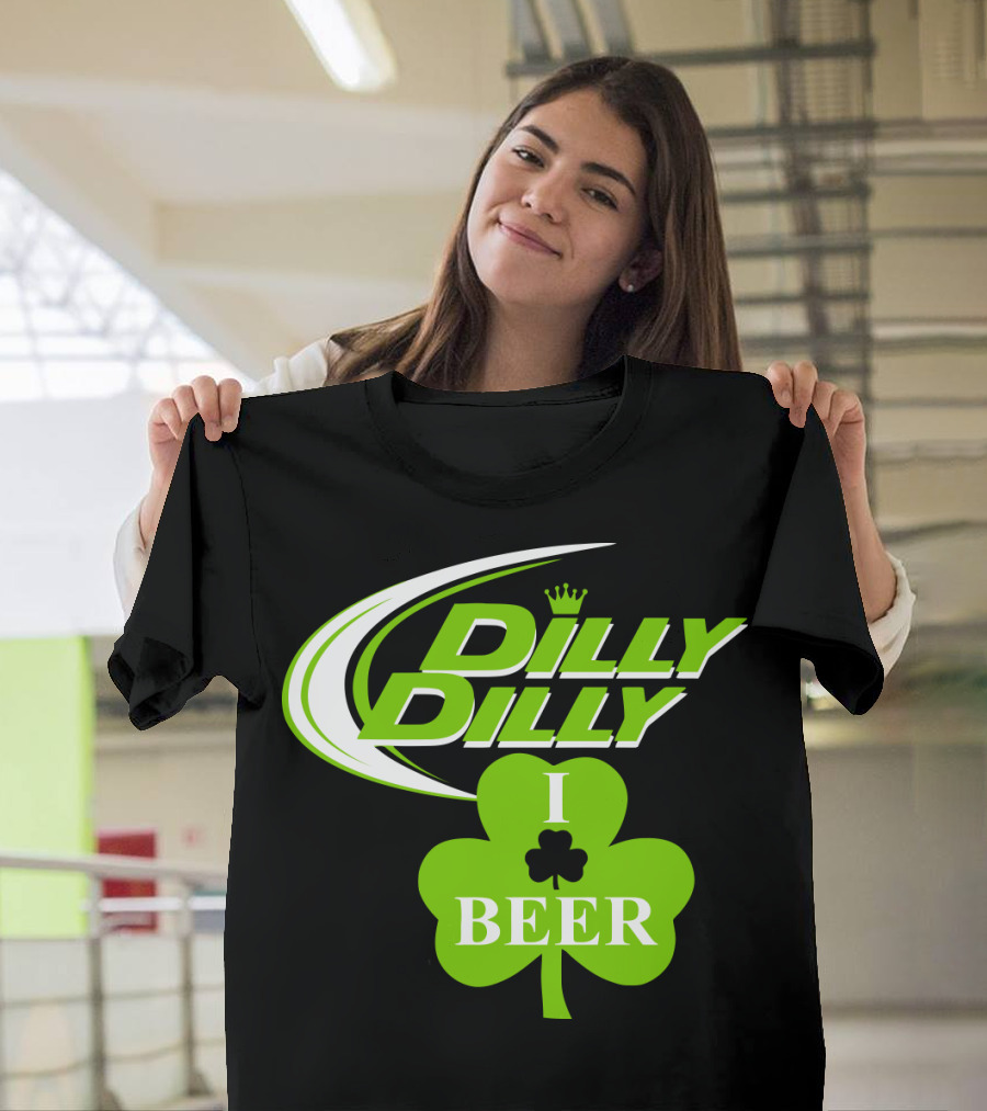 Dilly Dilly I Shamrock Beer Green Clover with Crown T-Shirt