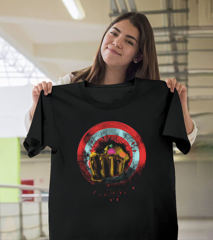 Infinity War Thanos Gauntlet Breaking Captain America Shield T-Shirt