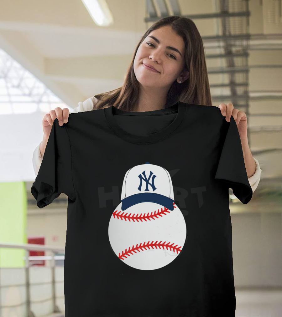 NY Yankees Mickey Baseball Heart T-Shirt