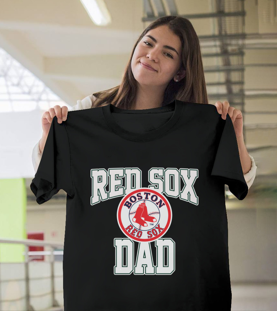 Boston Red Sox Dad Iconic Logo Fan T-Shirt