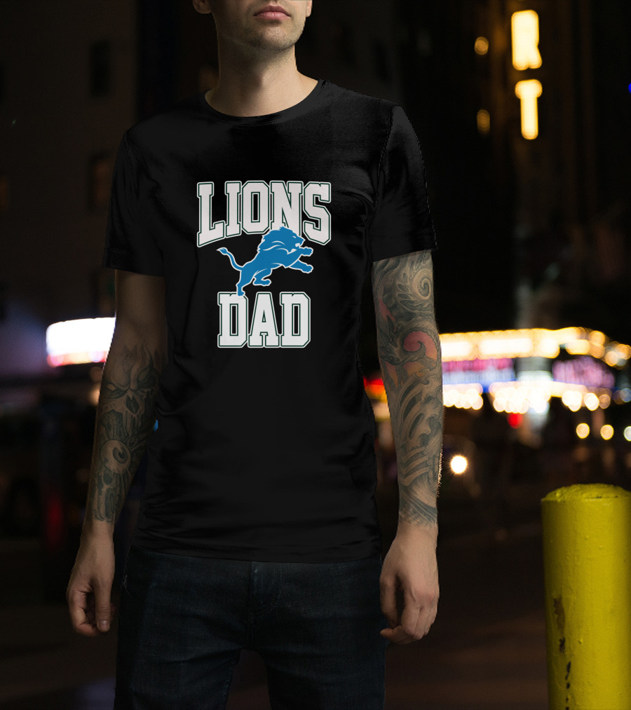 Detroit Lions Dad Best Father's Day Gift Idea T-Shirt