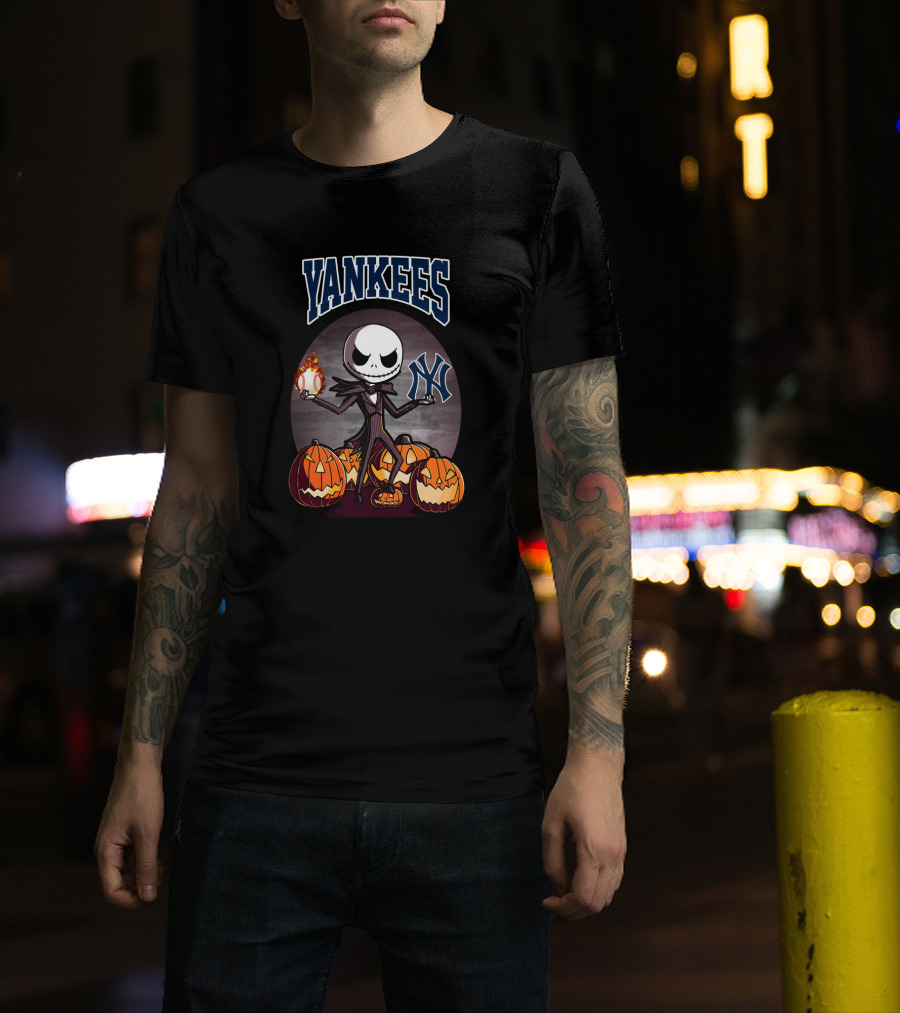 Yankees Jack Skellington Halloween With Pumpkins And Baseball T-Shirt