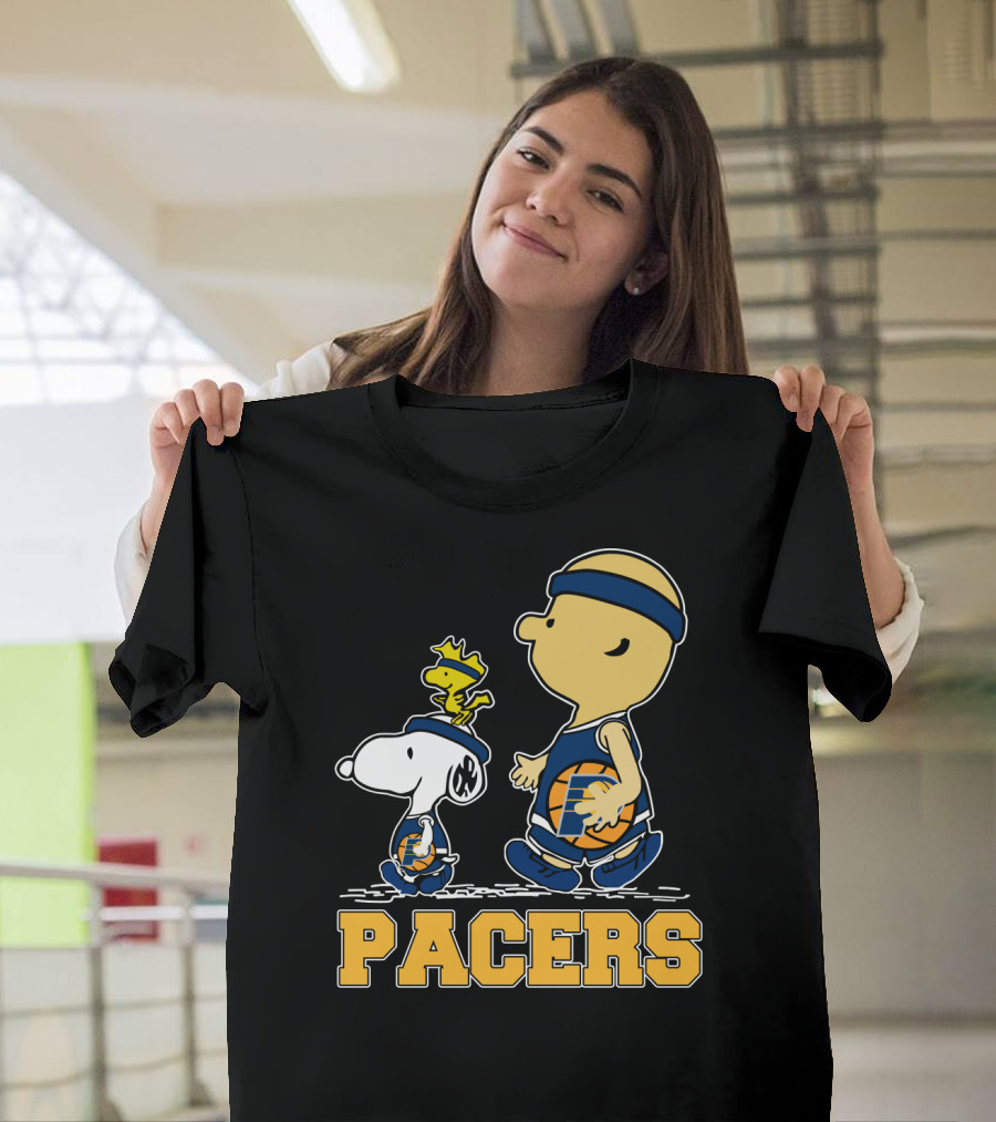 Snoopy And Woodstock Pacers Basketball Fans T-Shirt
