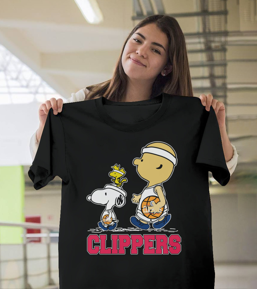 Snoopy And Woodstock Basketball With La Clippers Fans T-Shirt