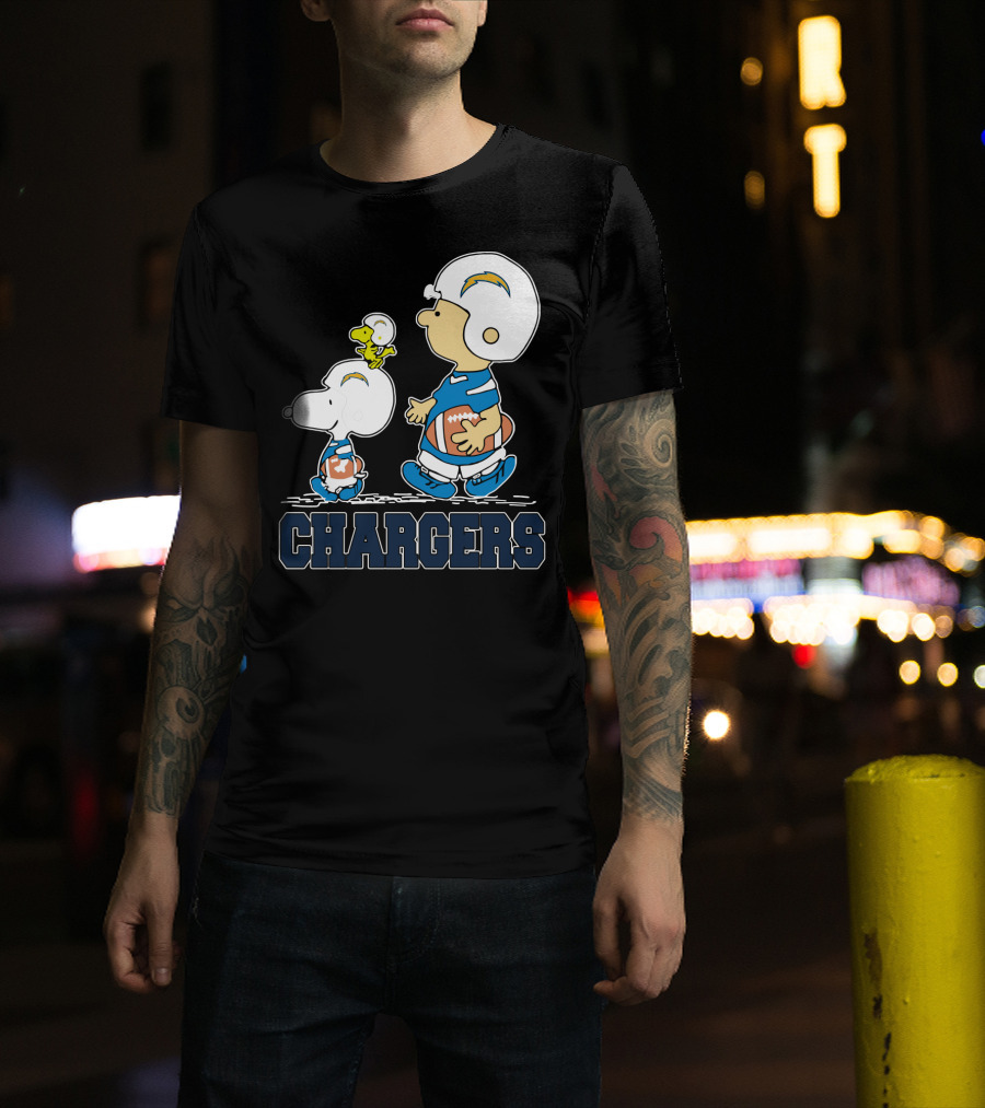 Snoopy And Woodstock With Los Angeles Chargers Football Helmets And Jersey T-Shirt