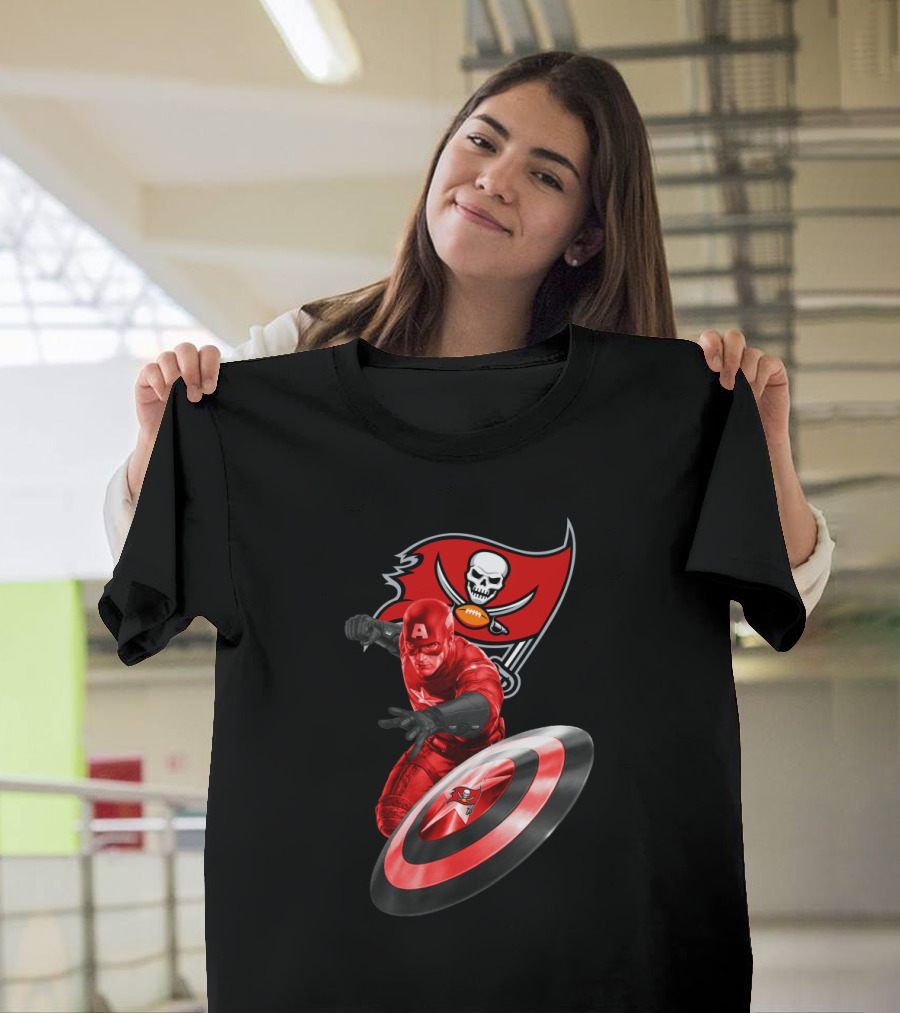 Tampa Bay Buccaneers Marvel Crossover With Captain America Shield T-Shirt
