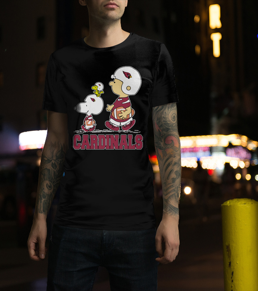 Snoopy And Woodstock With Cardinals Football Helmets And Team Spirit T-Shirt