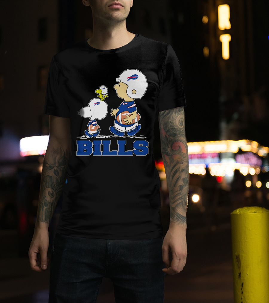 Snoopy And Woodstock In Buffalo Bills Helmets With Charlie Brown And Football T-Shirt
