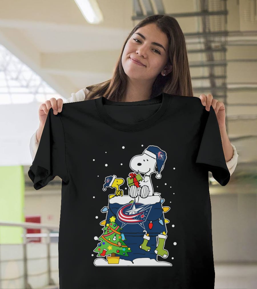 Columbus Blue Jackets Snoopy With Woodstock Christmas T-Shirt