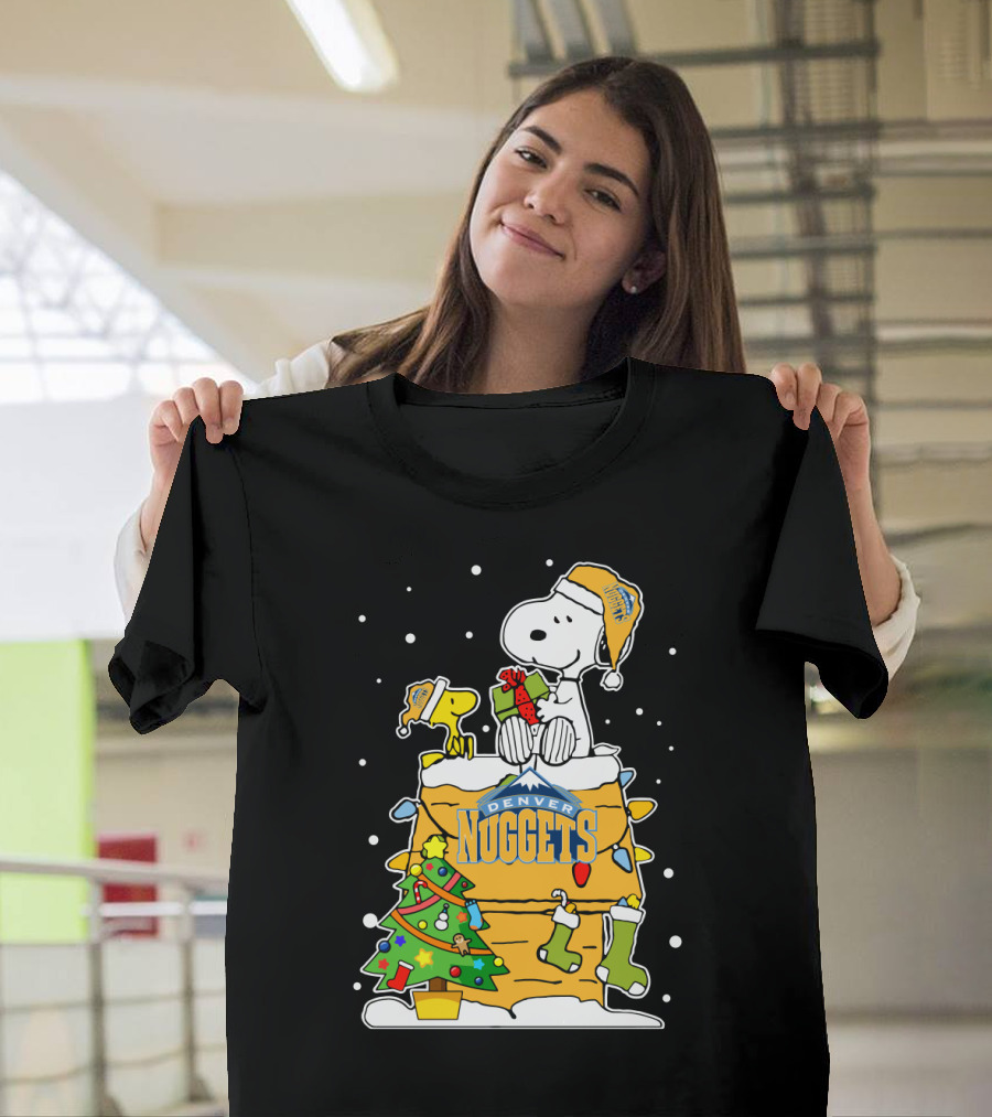 Denver Nuggets Snoopy Christmas Holiday Peanuts Basketball Fan T-Shirt