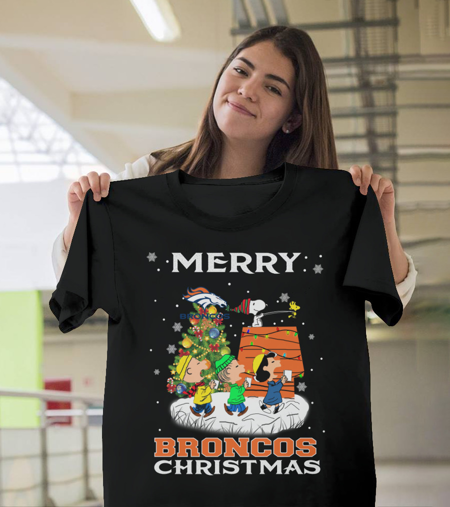 Merry Broncos Christmas Snoopy Fans Denver Christmas Tree Peanuts T-Shirt
