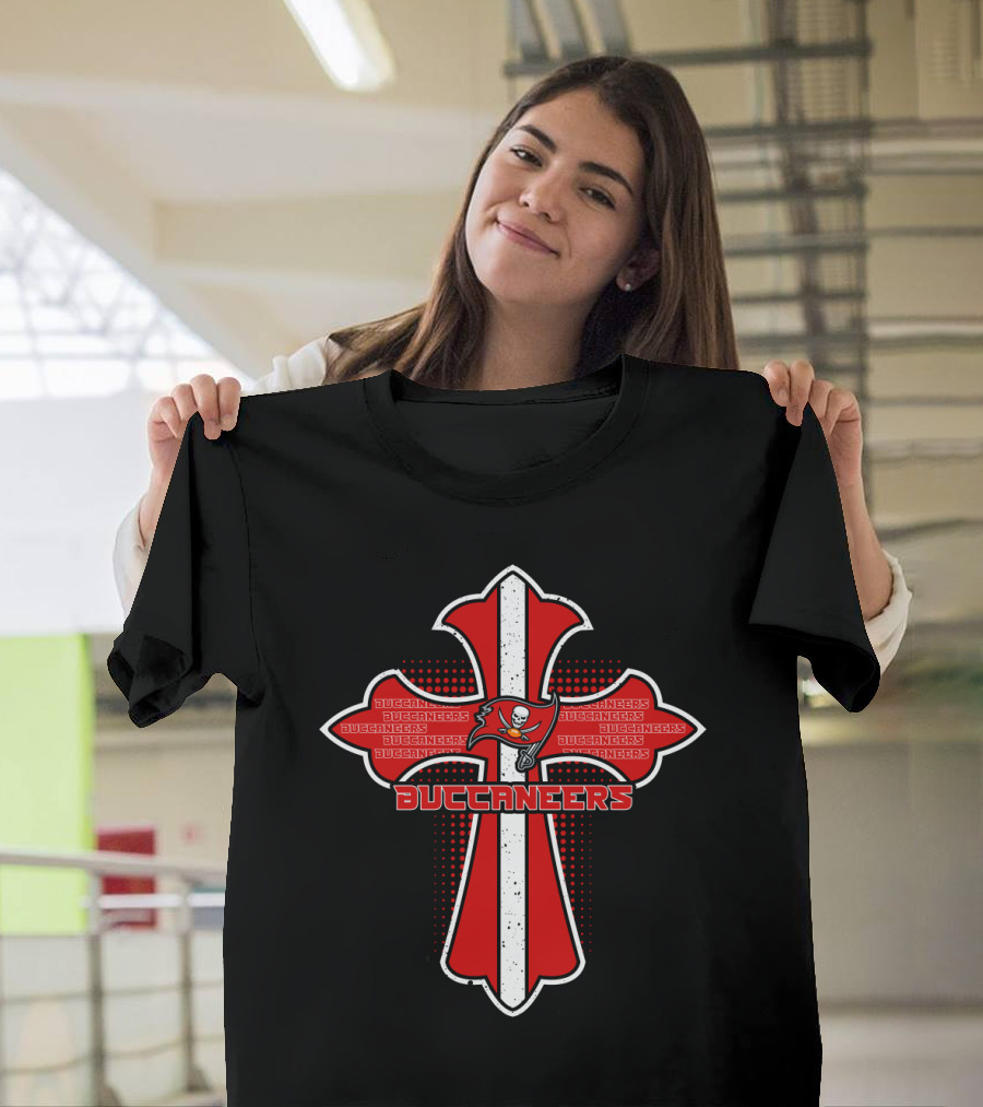 Cross Design With Tampa Bay Buccaneers Logo And Team Name T-Shirt