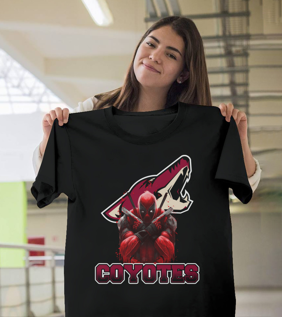 Arizona Coyotes Deadpool Logo Crossover T-Shirt