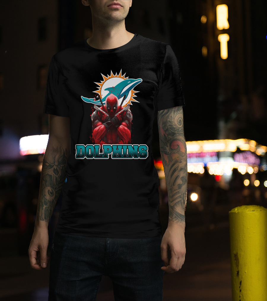 Miami Dolphins Logo And Deadpool Crossover Fans T-Shirt