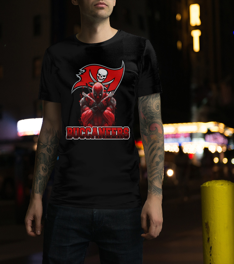 Tampa Bay Buccaneers Deadpool Crossover Fans NFL Football Marvel Comics T-Shirt