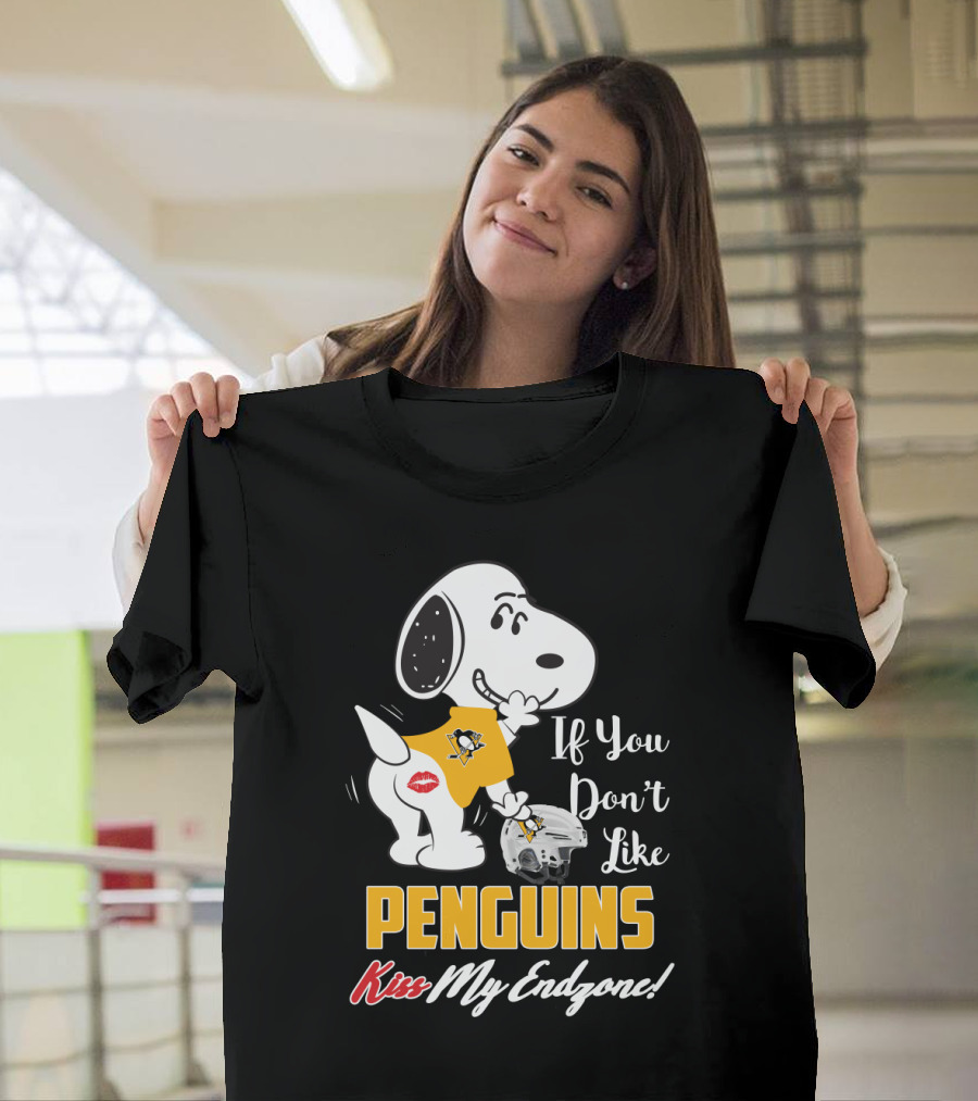 If You Don't Like Penguins Kiss My Endzone Snoopy Pittsburgh Penguins T-Shirt