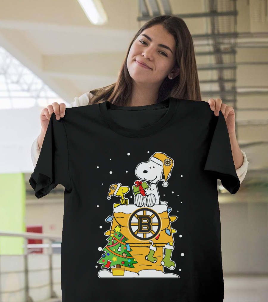 Boston Bruins Christmas Snoopy And Woodstock With Hockey T-Shirt