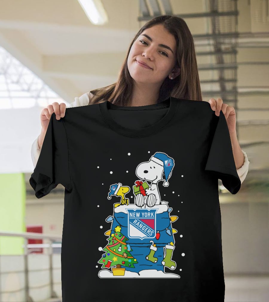 New York Rangers Snoopy And Woodstock Christmas T-Shirt
