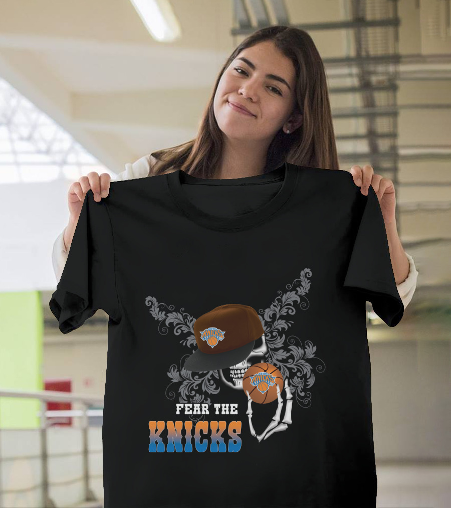 Fear The Knicks New York Skull Basketball Style T-Shirt