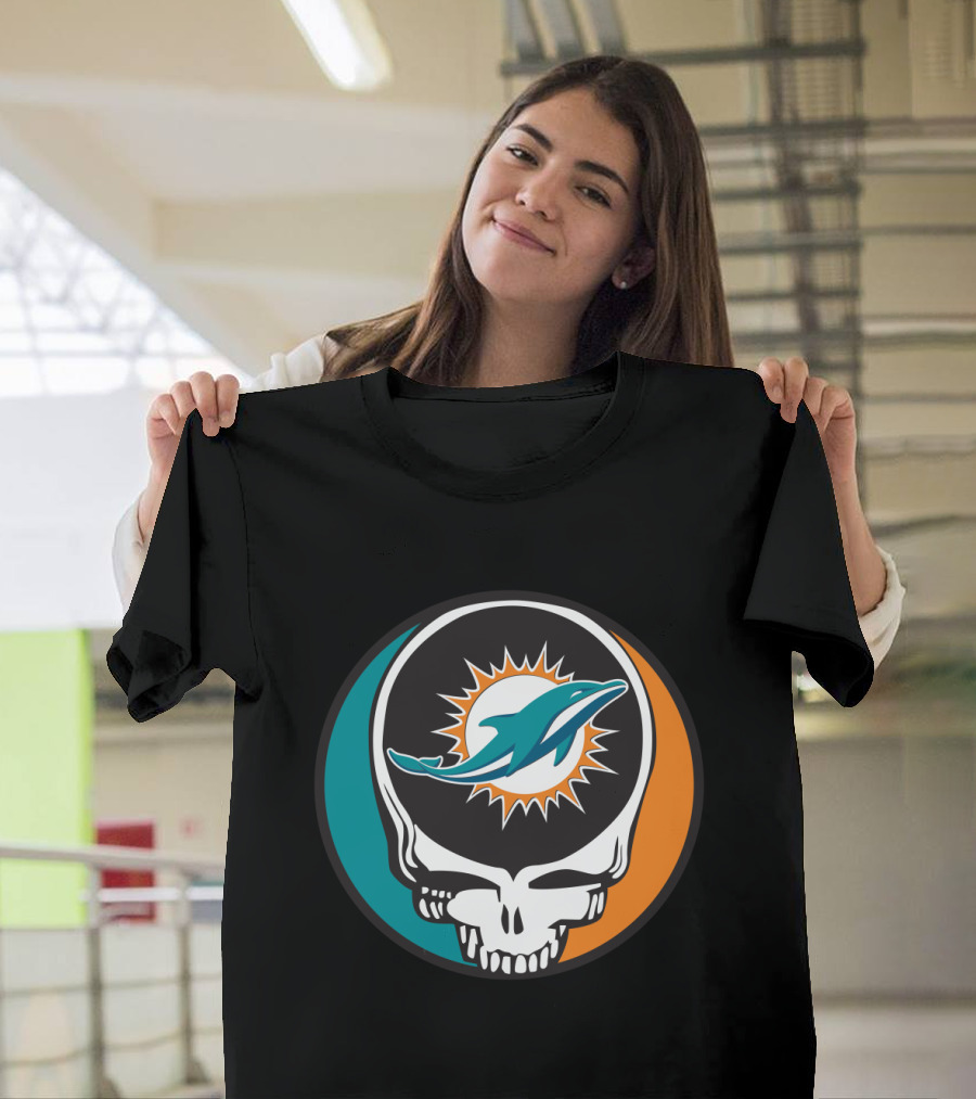 Grateful Dead Skull With Miami Dolphins Logo Fusion For Fans T-Shirt