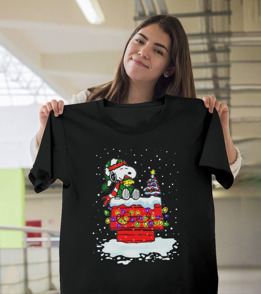 Snoopy Christmas Lights On Doghouse With Woodstock And Winter Scene From Peanuts T-Shirt