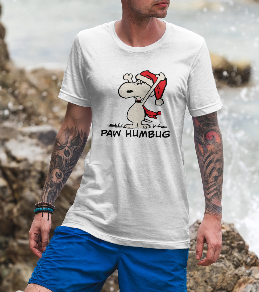 Snoopy Paw Humbug Christmas Santa Hat T-Shirt