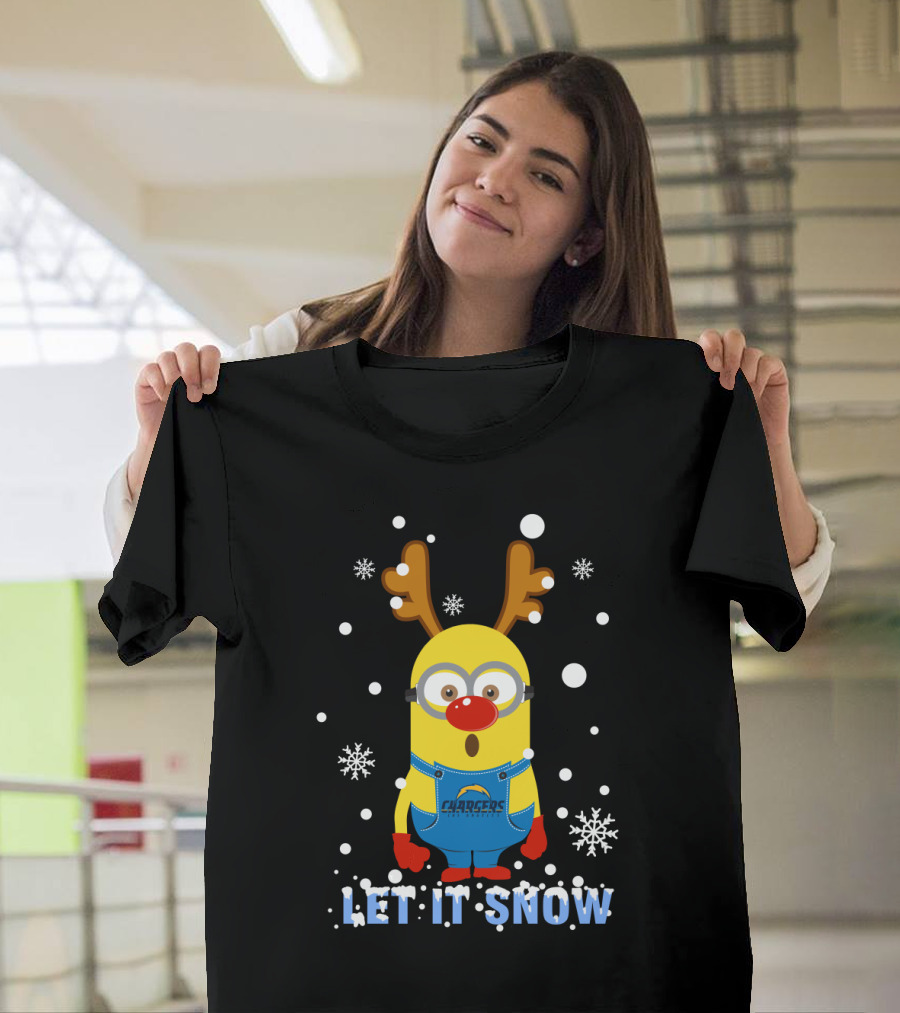 Let It Snow Los Angeles Chargers Minion Fans Xmas T-Shirt