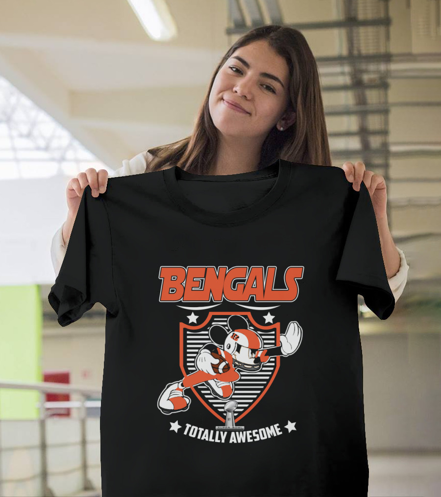Bengals Totally Awesome Football Mouse Fans T-Shirt
