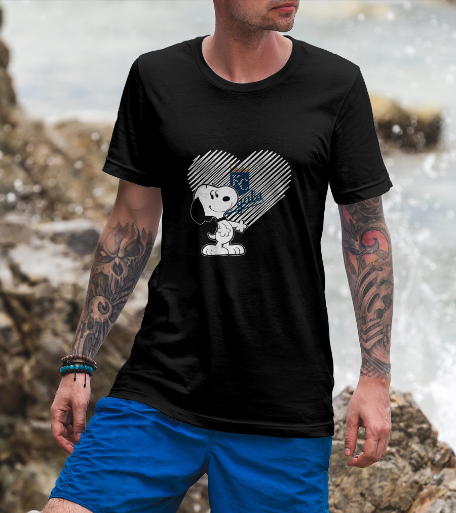 Snoopy Heart KC Royals Fan Art With Striped Heart T-Shirt