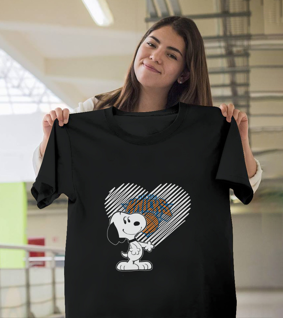 Snoopy Heart New York Knicks Fans T-Shirt