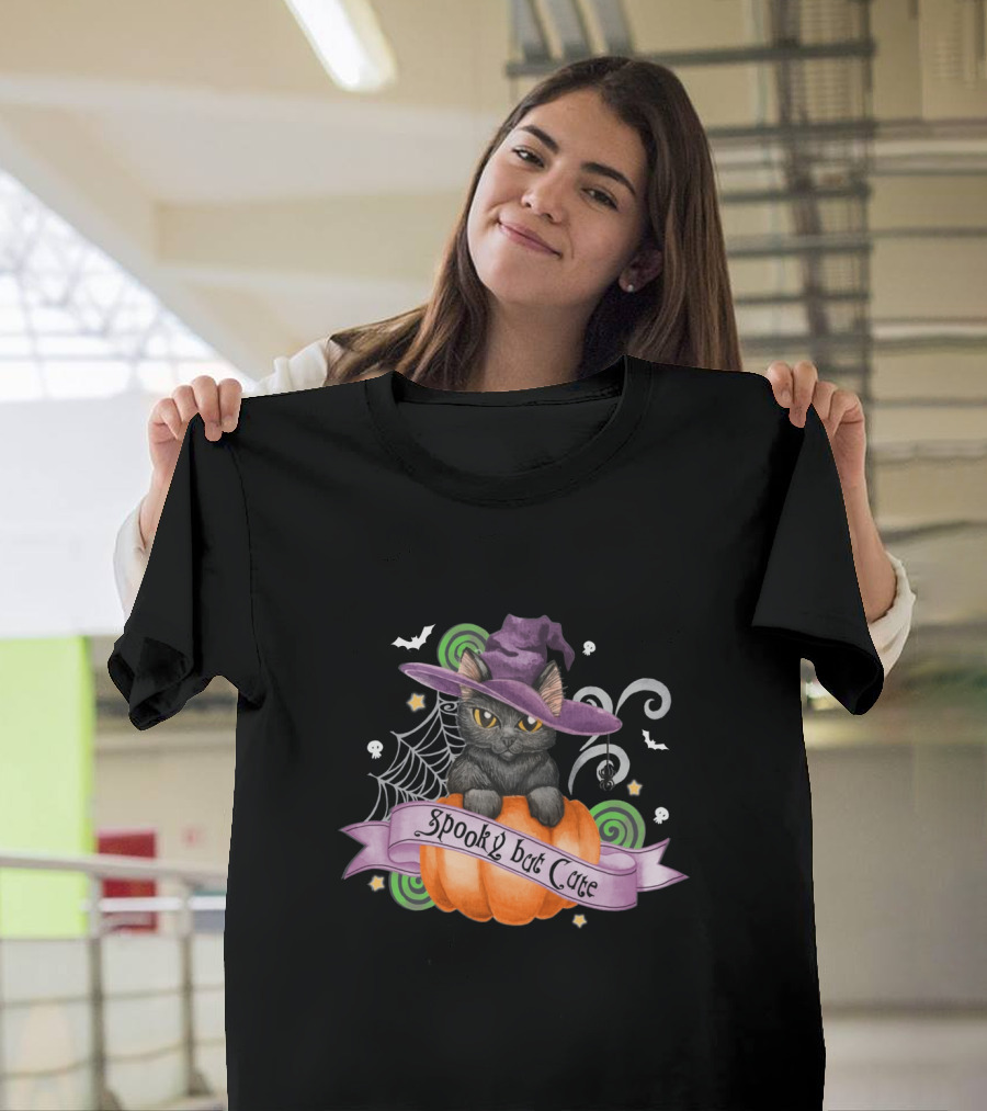Spooky But Cute Cat Halloween Witch Hat Pumpkin Spiderweb Bats Skulls T-Shirt