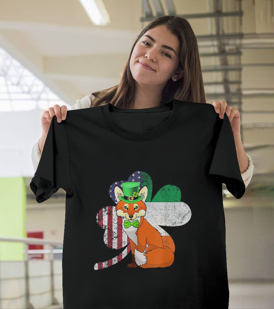 Irish American Flag Shamrock with Bow Tie Fox in Green Hat T-Shirt