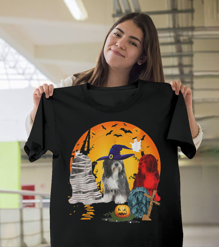 Tibetan Terrier Dog Family Of Three Halloween Spooky Scene With Witch Hat And Pumpkin T-Shirt