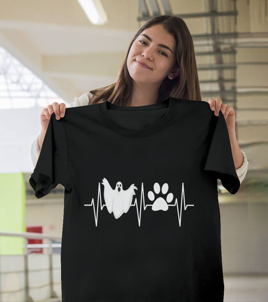 Dog Lover Ghost Hunter Heartbeat Pawprint Ghost T-Shirt