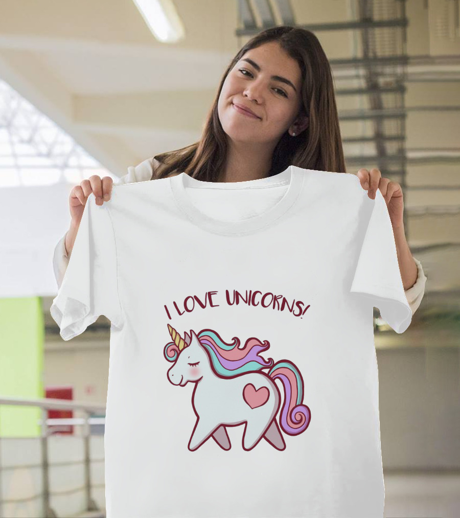 Magical Colorful Unicorn with Heart and I Love Unicorns Text T-Shirt