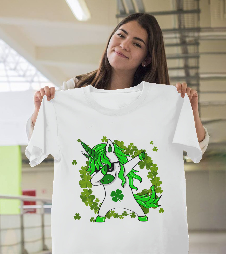 St. Patrick's Day Clover Unicorn Dabbing With Shamrock Mane Surrounded by Green Clovers T-Shirt