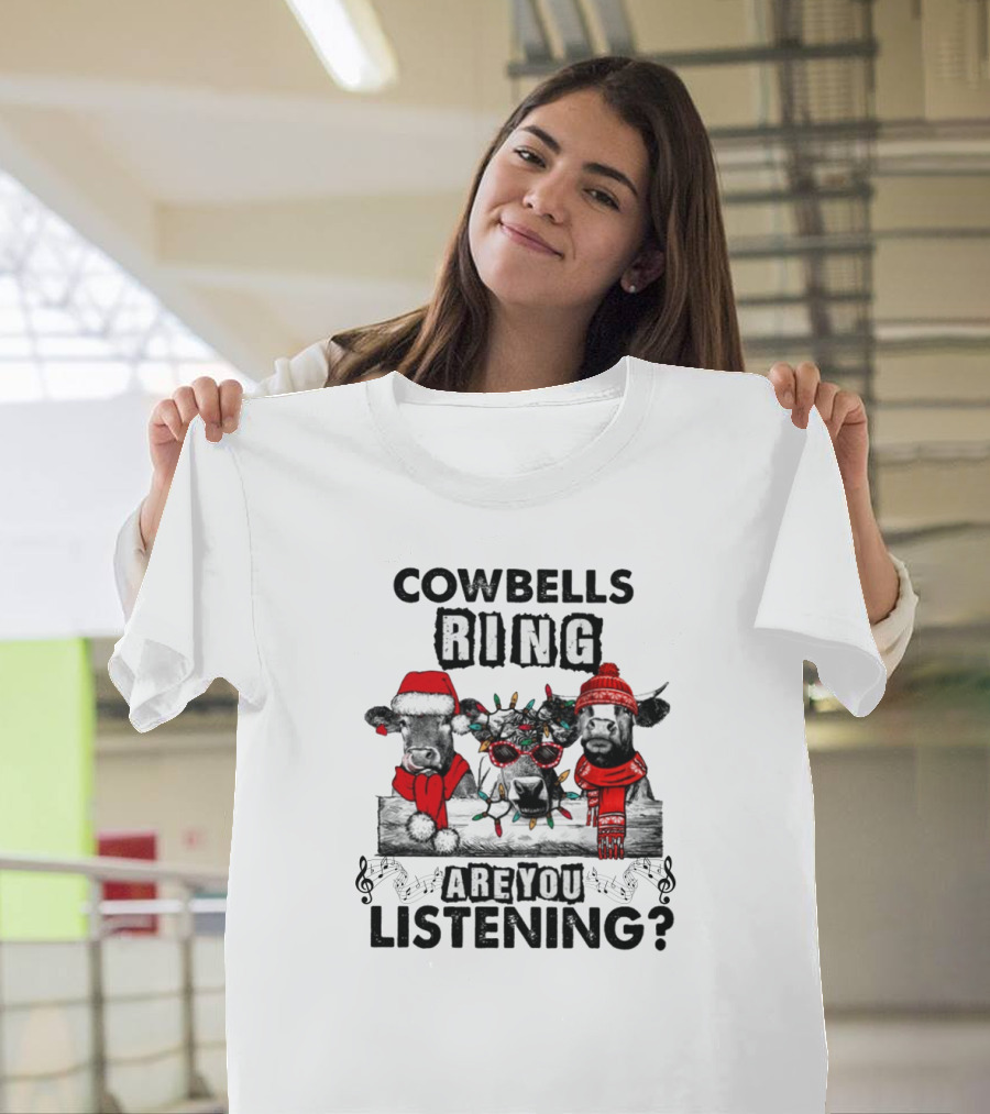Cowbells Ring Are You Listening Christmas Cows In Festive Hats And Lights T-Shirt
