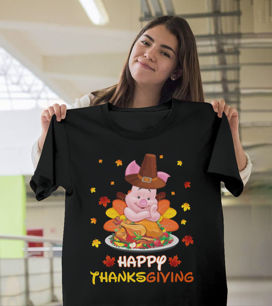 Happy Thanksgiving Piglet Feast with Autumn Leaves and Pilgrim Hat T-Shirt