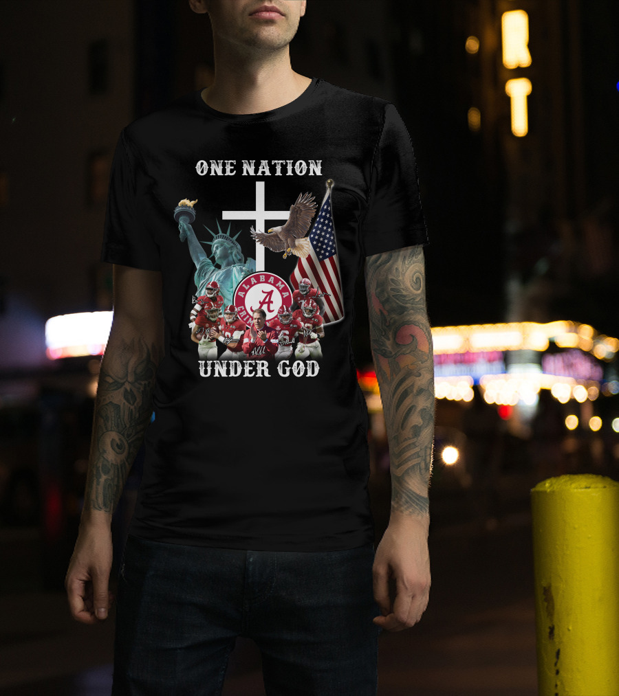 One Nation Under God Alabama Crimson Tide Football Statue Of Liberty American Flag Eagle T-Shirt