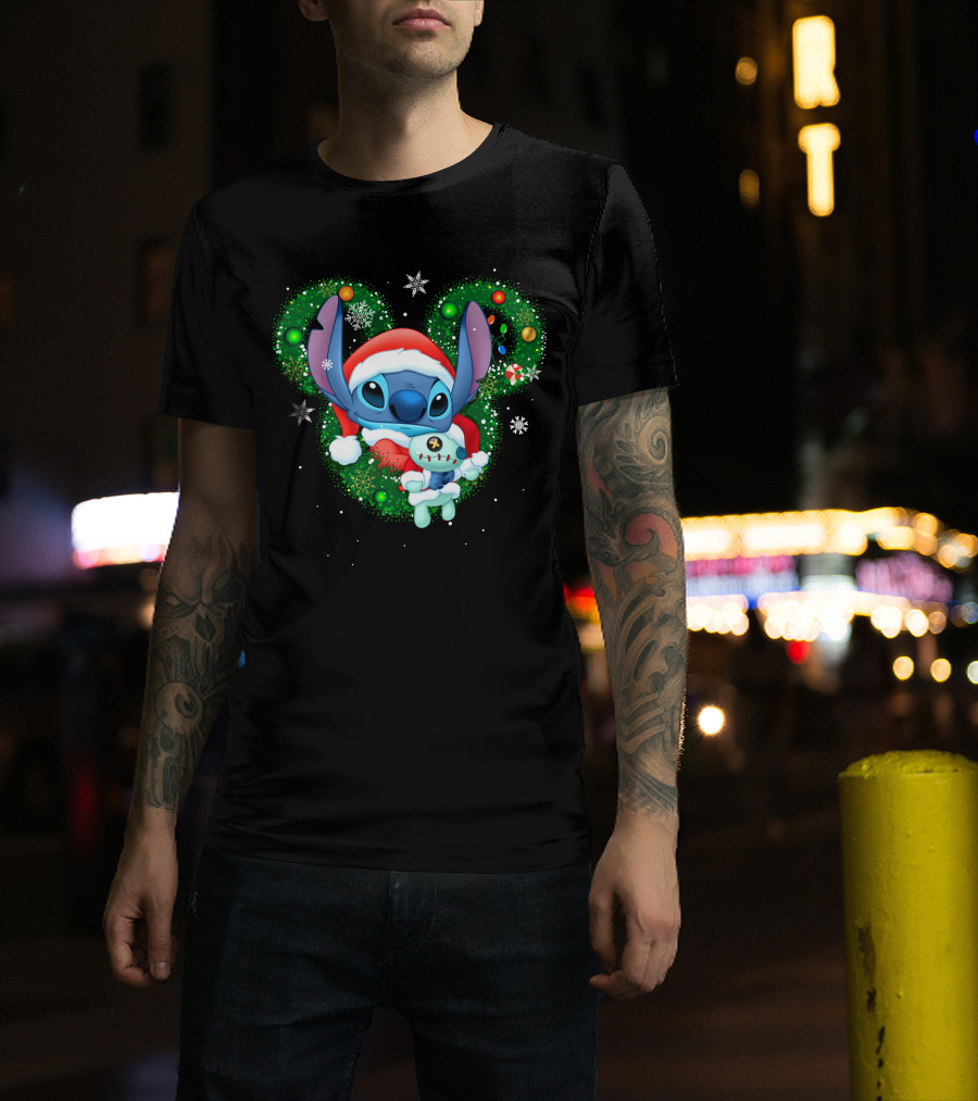 ST Head Green Christmas Stitch Santa Holding Scrump T-Shirt