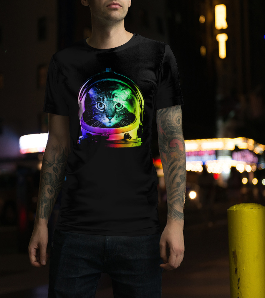 Astronaut Cat Classic Funny Cat In Space Helmet With Rainbow Glow T-Shirt